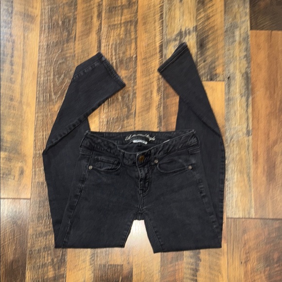 Black American eagle super stretch Women's skinny Jeans - Picture 4 of 5